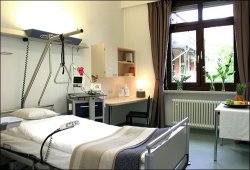 Patientenzimmer Stirnlift Kassel